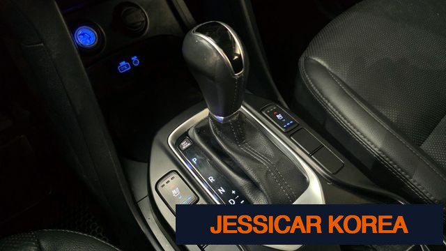 2018 Hyundai Santa Fe The Prime - Thumbnail 4