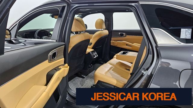 2023 Kia Sorento 4th Gen - Thumbnail 3