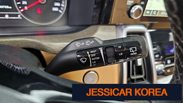 2023 Kia Sorento 4th Gen - Thumbnail 11