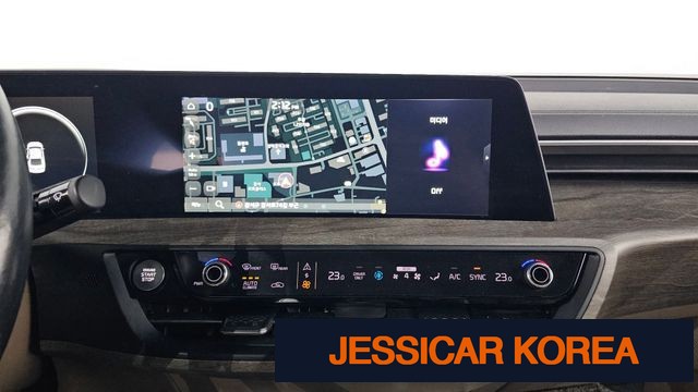 2022 Kia K8 Hybrid - Thumbnail 8