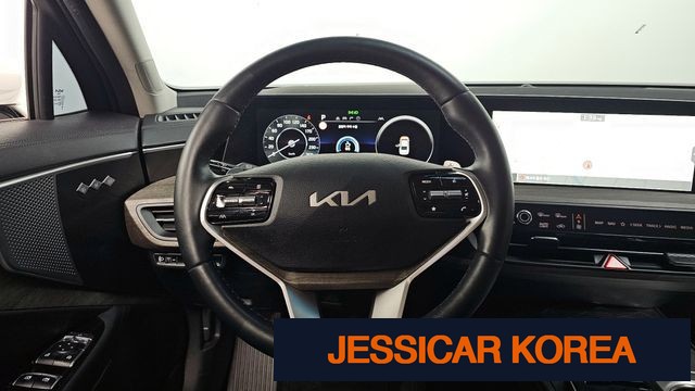 2024 Kia K8 - Thumbnail 2