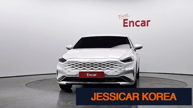 2024 Kia K8 - Thumbnail 9