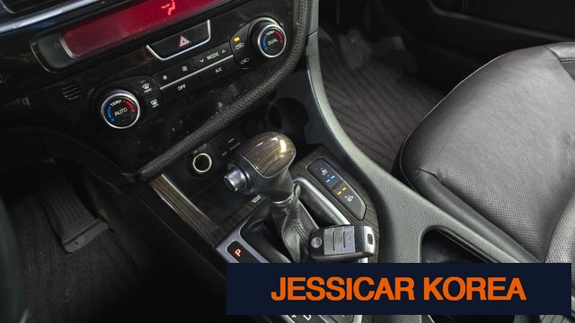 2015 Kia The New K5 - Thumbnail 9
