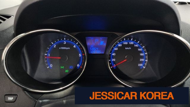 2012 Hyundai tucson ix - Thumbnail 2