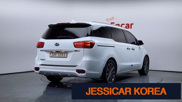 2019 Kia The New Carnival - Thumbnail 19