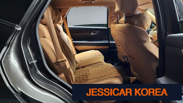 2023 Genesis GV80 - Thumbnail 18