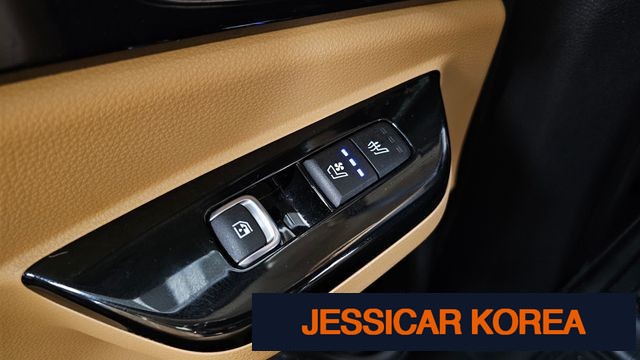 2021 Kia Carnival 4th Gen - Thumbnail 11