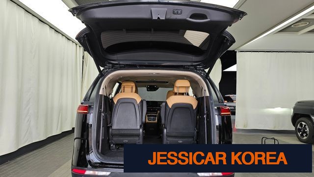 2021 Kia Carnival 4th Gen - Thumbnail 18