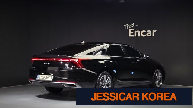 2022 Kia K8 - Thumbnail 4