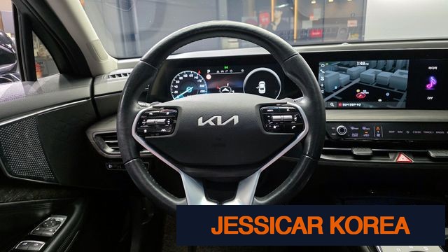 2022 Kia K8 - Thumbnail 13