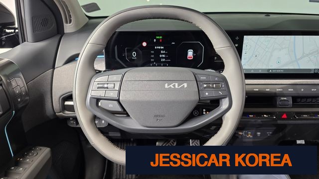 2025 Kia EV3 - Thumbnail 14