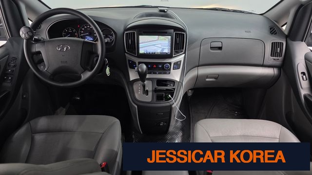 2017 Hyundai Grand Starex - Thumbnail 2