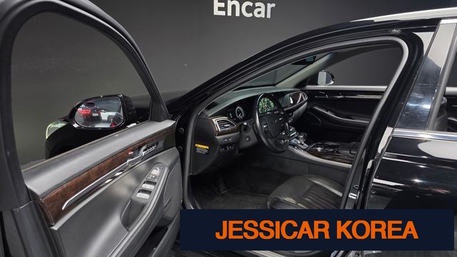 2016 Genesis EQ900 - Thumbnail 5