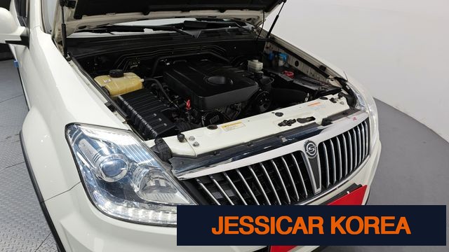 2015 KG Mobility Rexton W - Thumbnail 12