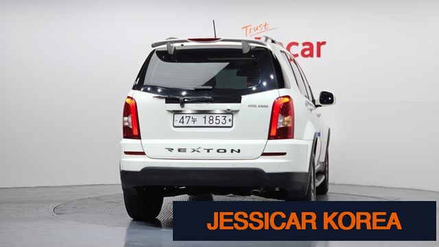 2015 KG Mobility Rexton W - Thumbnail 15