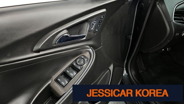2017 Chevrolet All new Malibu - Thumbnail 9