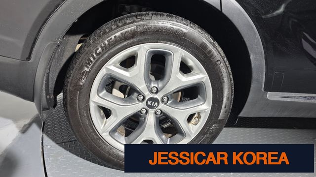 2017 Kia All New Sorento - Thumbnail 19