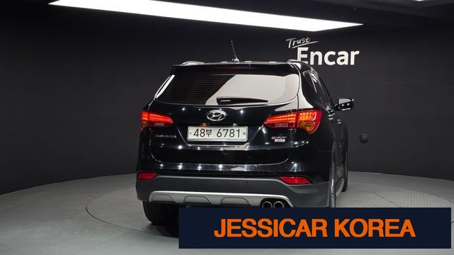 2013 Hyundai Santa Fe DM - Thumbnail 6