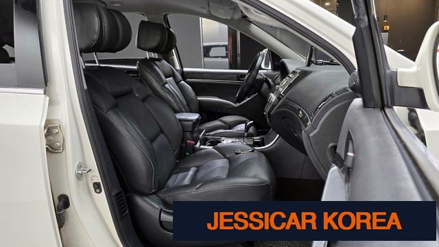 2011 Hyundai Veracruz - Thumbnail 17