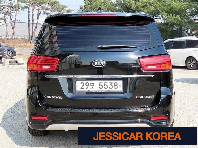2019 Kia The New Carnival - Thumbnail 4
