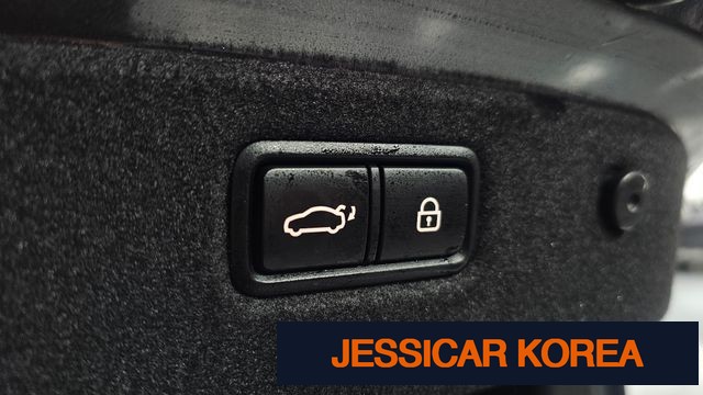 2019 Genesis G70 - Thumbnail 10