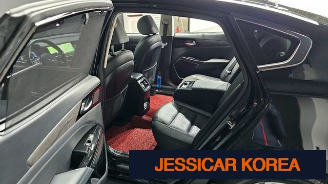 2021 Kia K7 Premier - Thumbnail 11