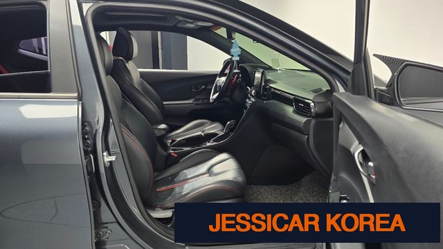 2018 Hyundai Veloster (JS) - Thumbnail 7