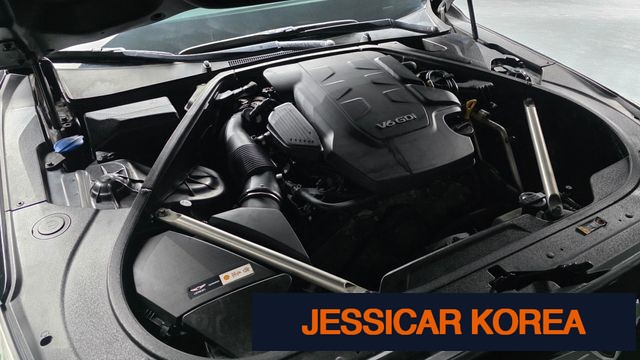 2016 Genesis EQ900 - Thumbnail 6