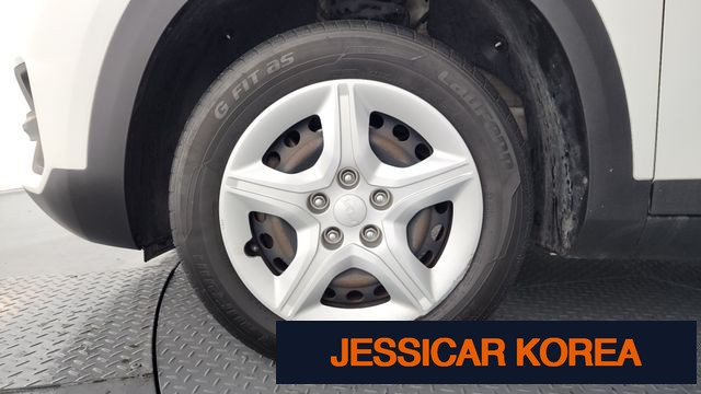 2023 Kia Seltos - Thumbnail 11