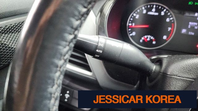 2023 Kia Seltos - Thumbnail 13