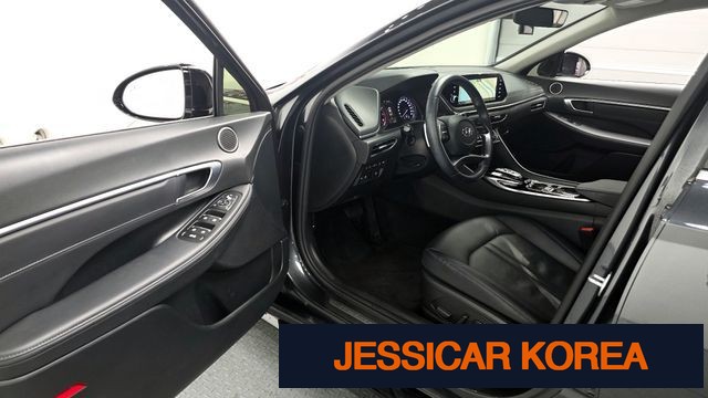 2022 Hyundai Sonata (DN8) - Thumbnail 3