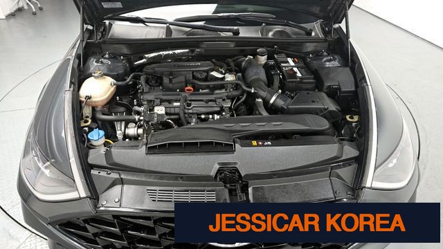 2022 Hyundai Sonata (DN8) - Thumbnail 4