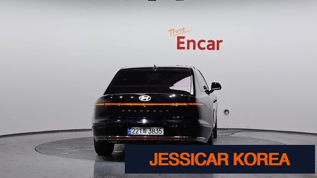 2023 Hyundai Grandeur (GN7) - Thumbnail 7