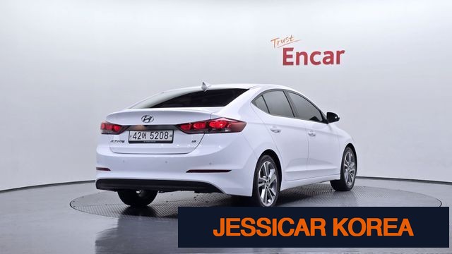 2018 Hyundai Avante AD - Thumbnail 3