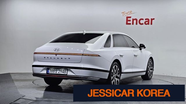 2023 Hyundai Grandeur (GN7) - Thumbnail 7