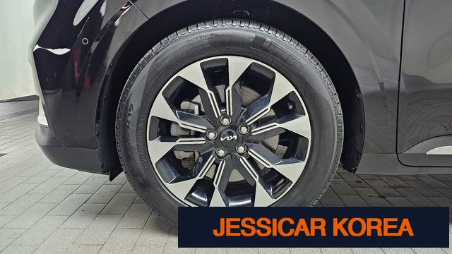 2022 Kia Carnival 4th Gen - Thumbnail 14