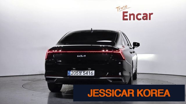 2023 Kia K8 - Thumbnail 9