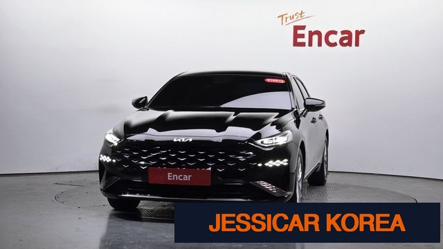 2023 Kia K8 - Thumbnail 12