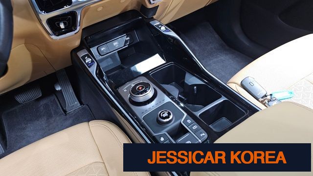 2023 Kia Sorento 4th Gen - Thumbnail 5