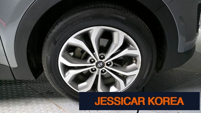 2015 Hyundai Santa Fe DM - Thumbnail 2