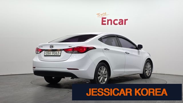 2015 Hyundai The New Avante - Thumbnail 14