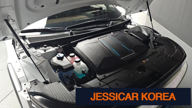 2023 Hyundai Ioniq 5 - Thumbnail 17