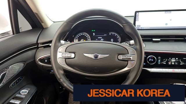 2022 Genesis GV70 - Thumbnail 14