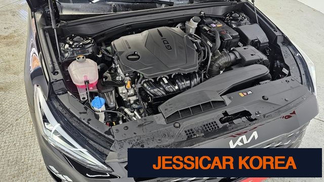 2024 Kia K8 - Thumbnail 3