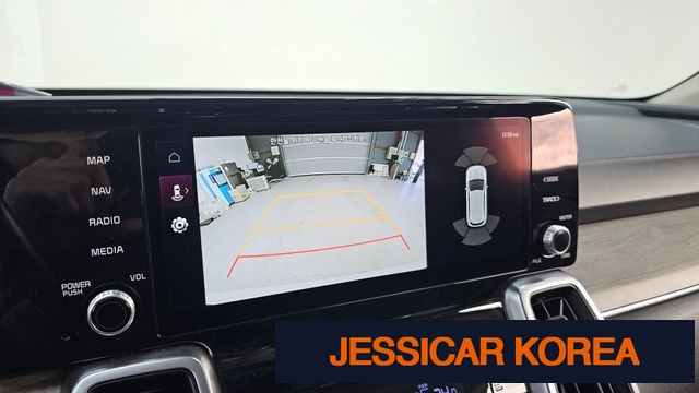 2023 Kia Sorento 4th Gen - Thumbnail 8