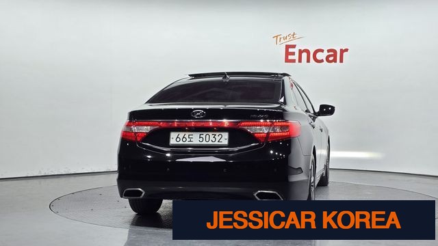 2016 Hyundai Grandeur HG - Thumbnail 9
