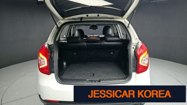 2015 KG Mobility New Korando C - Thumbnail 2