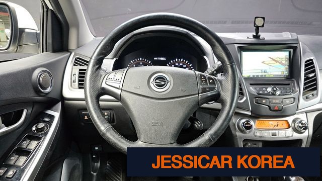 2015 KG Mobility New Korando C - Thumbnail 4