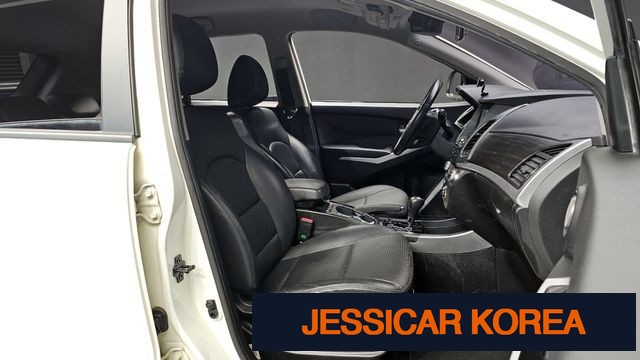 2015 KG Mobility New Korando C - Thumbnail 17