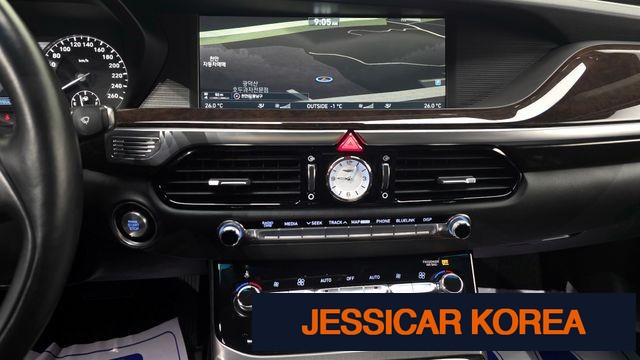 2018 Genesis EQ900 - Thumbnail 17